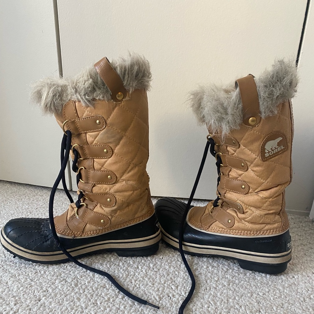 Sorel Joan of Arctic Winter Snow Boot